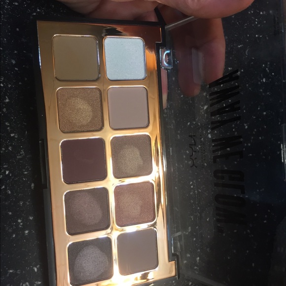 Nyx eyeshadow - Picture 2 of 2